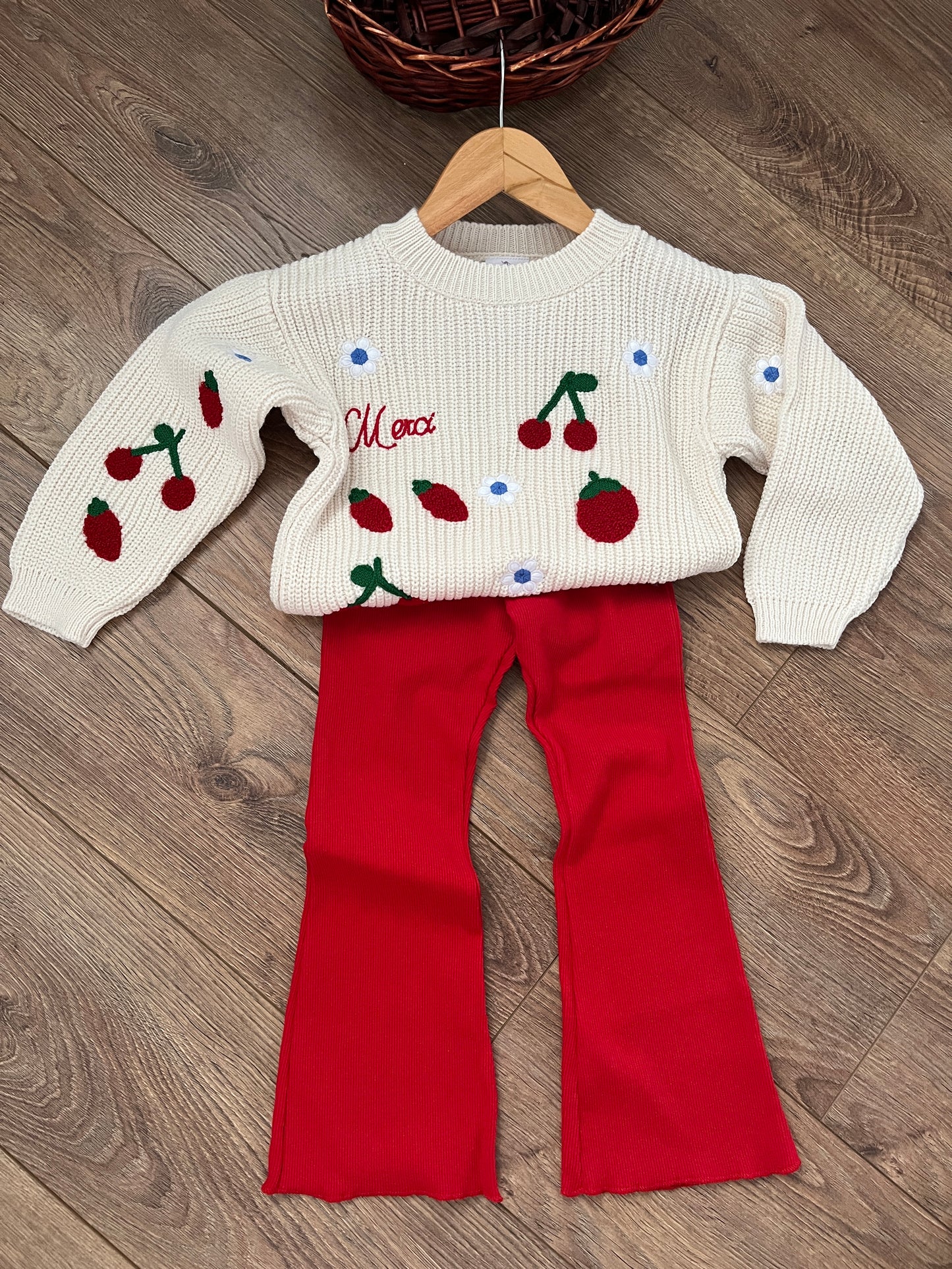 Комплект с плетена блузка