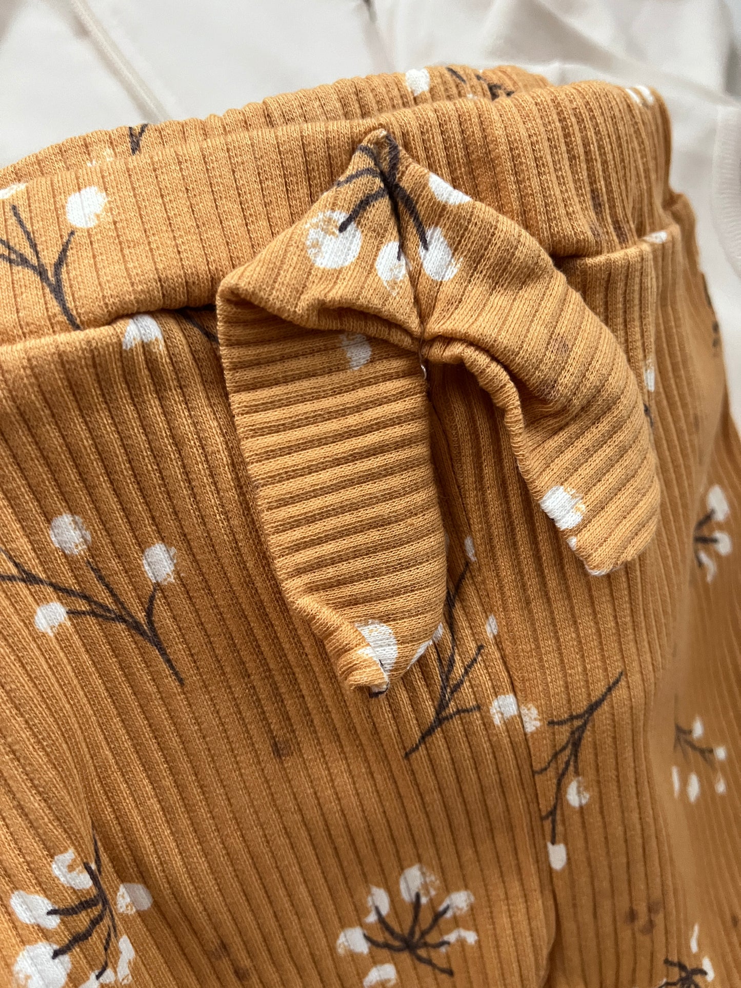 Комплект от 3 части