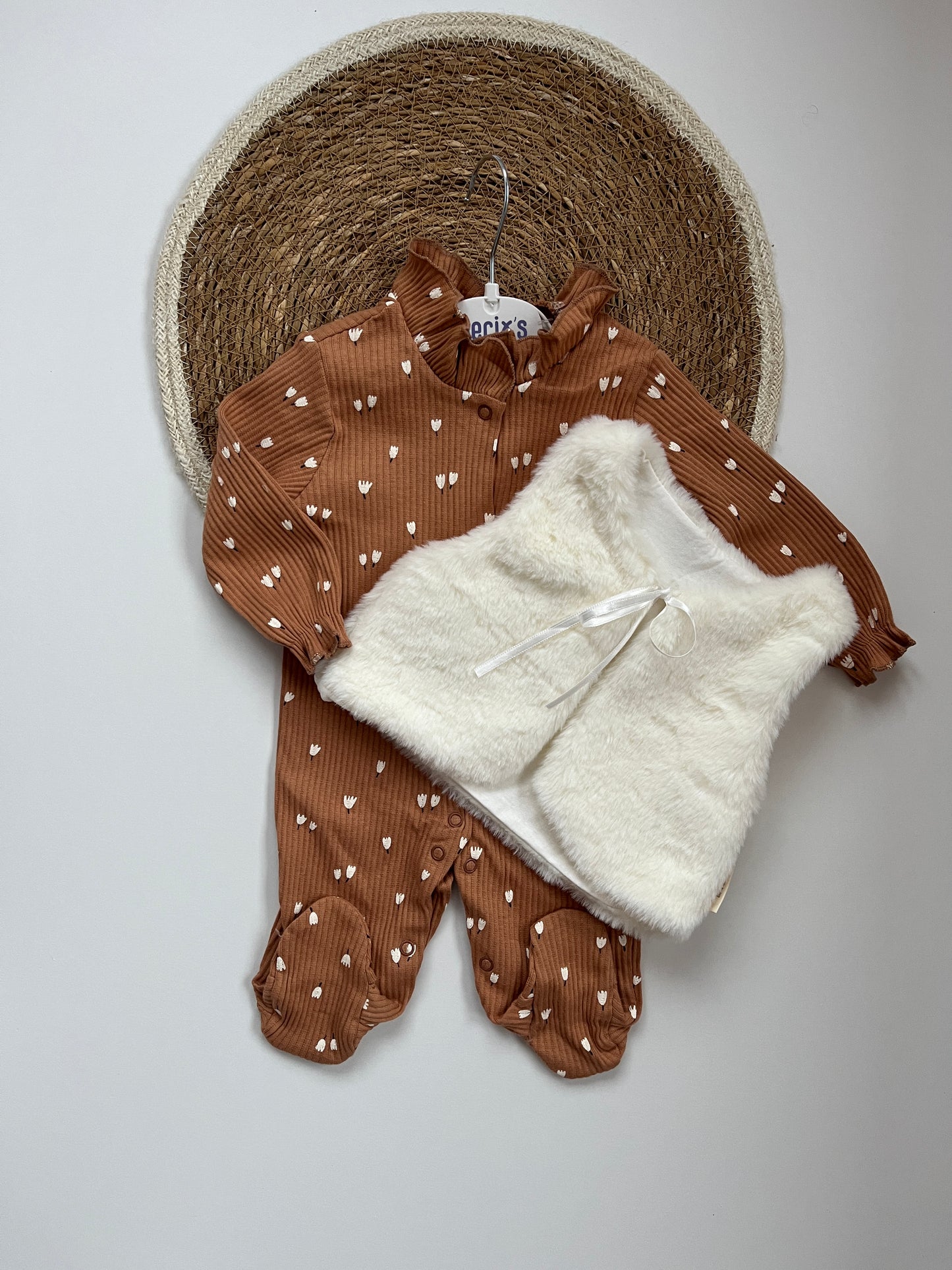 Бебешки гащеризон