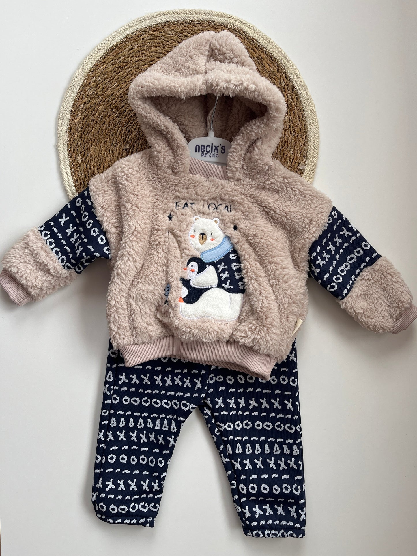 Плюшен комплект