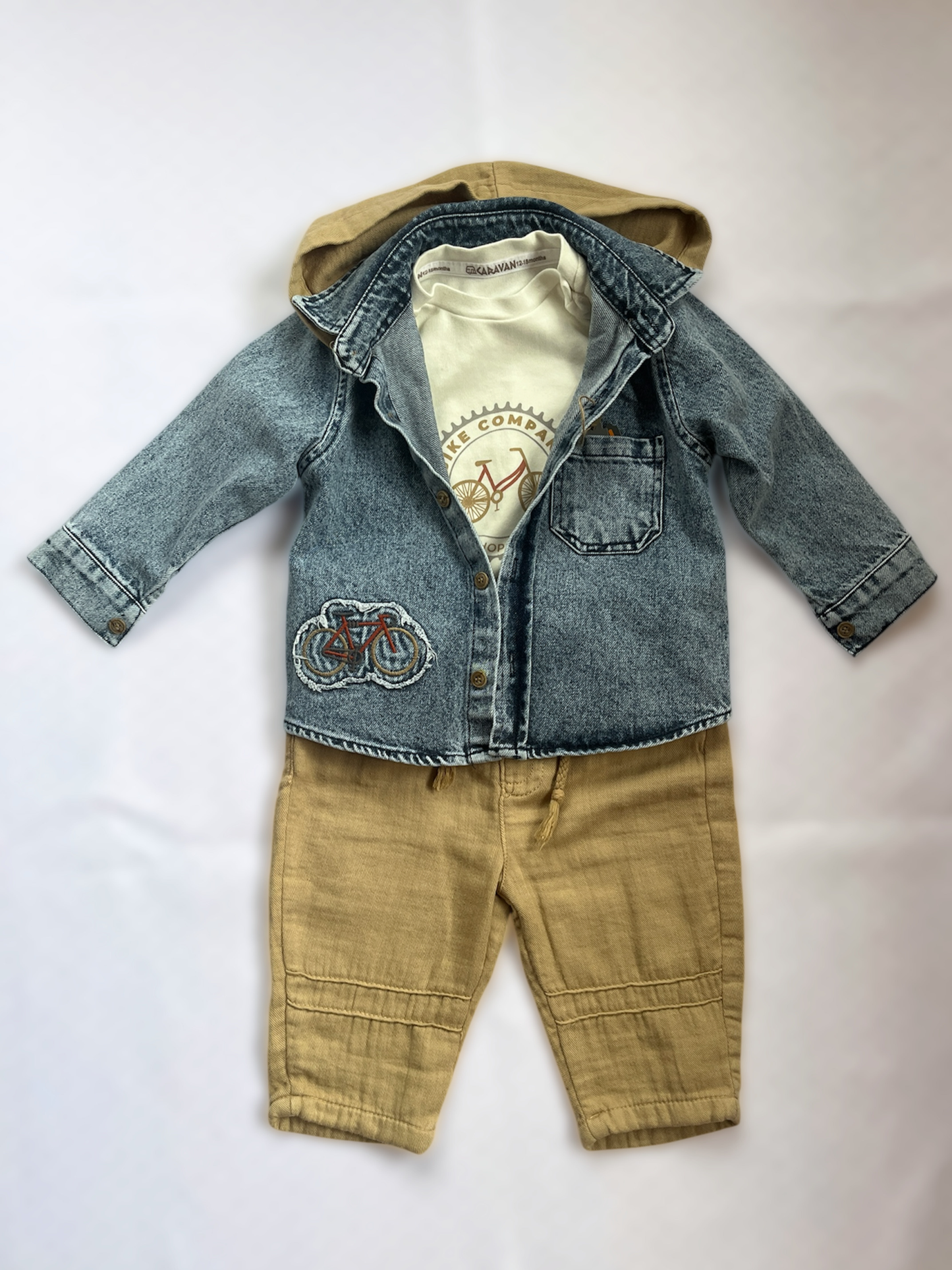 Спортно елегантен комплект