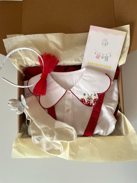 Подаръчна кутия за момиче с червена рокля Cumino и аксесоари – Gift Box за момиче